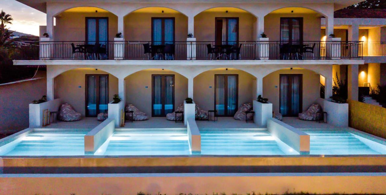 Agave Boutique Hotel لاغاناس المظهر الخارجي الصورة